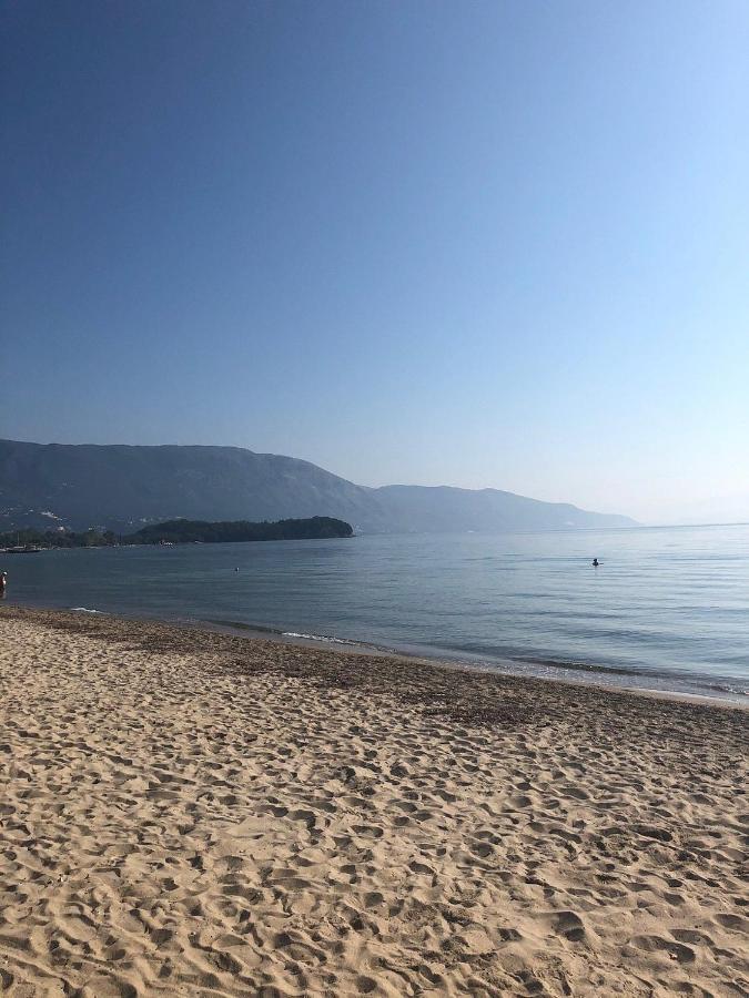 Villa Evita Corfu ダシア エクステリア 写真