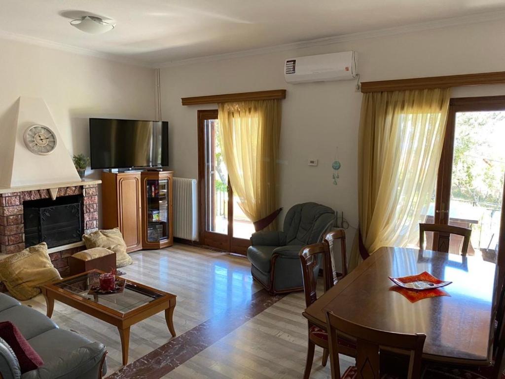 Villa Evita Corfu ダシア エクステリア 写真